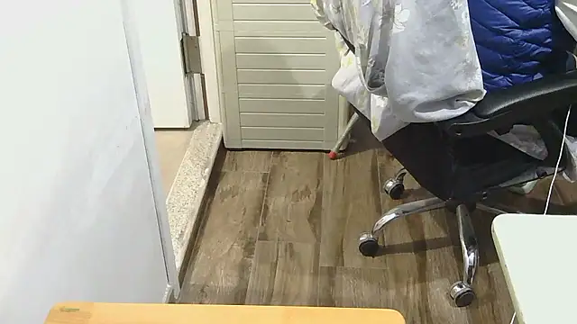 felixlau18's cam snapshot