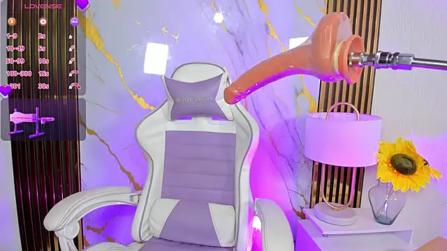 abby_deep_2's cam snapshot