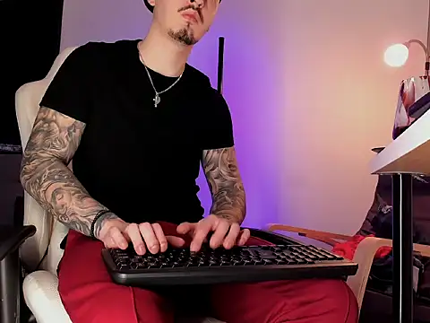 uptomatty's cam snapshot