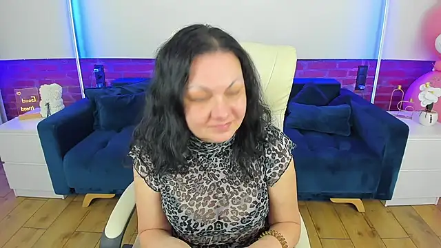 IrissMoon's cam snapshot