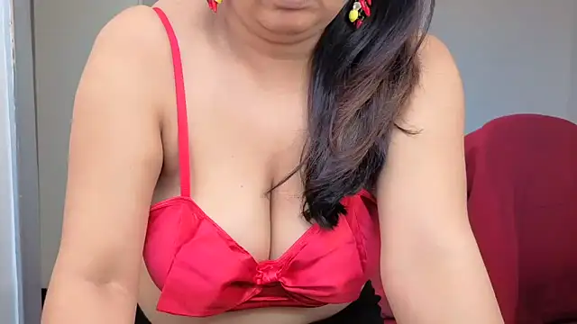 HotSpicyGujju's cam snapshot