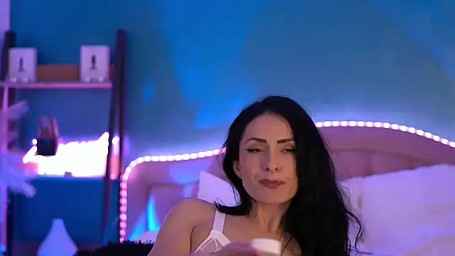 RaisaVawn's cam snapshot