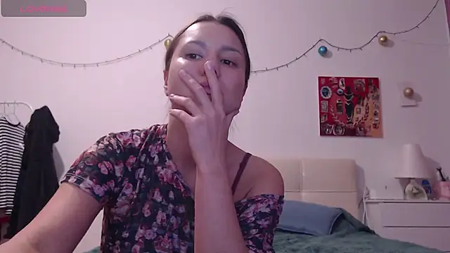 MiraMiss's cam snapshot