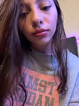 Dirty-Bunnyyy live sex cam