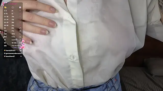 NightSaffron's cam snapshot