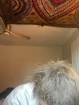 XanderOzzz's cam snapshot