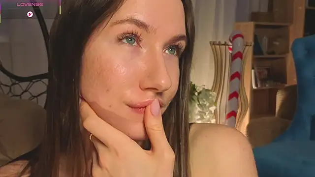 Kira_mindnes's cam snapshot