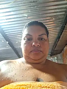 chubby_sexy_big_tits live sex cam