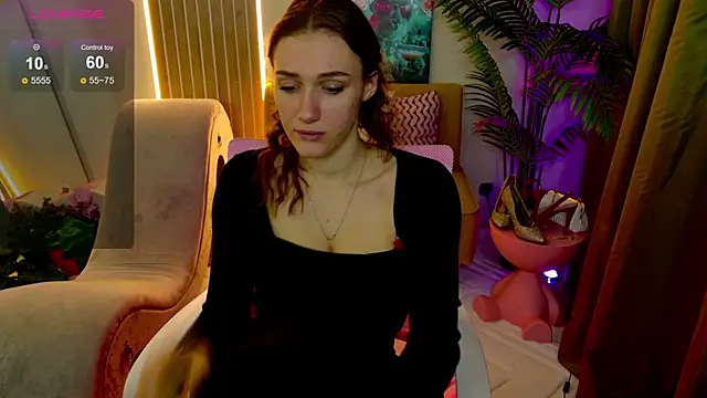 CarolainGilbert's cam snapshot