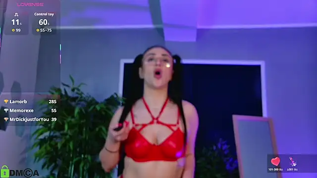 JulietNova's cam snapshot