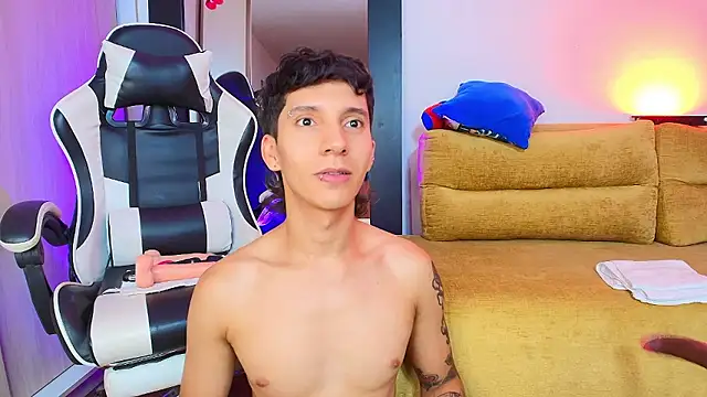 JacoboSwam live sex cam