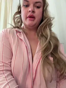 Scottish_Milf_Bella_xo live sex cam