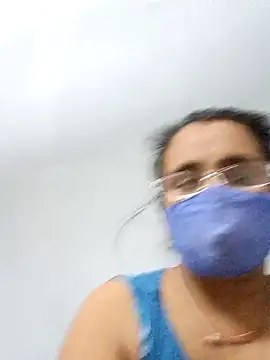 sanjana077's cam snapshot