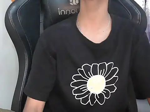 Richa_Patel's cam snapshot