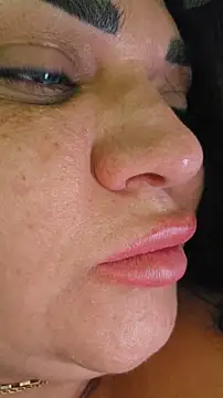 littleRikka live sex cam