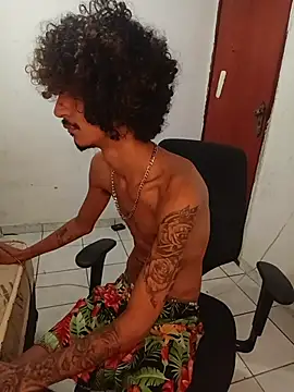 theyllorwillian's cam snapshot