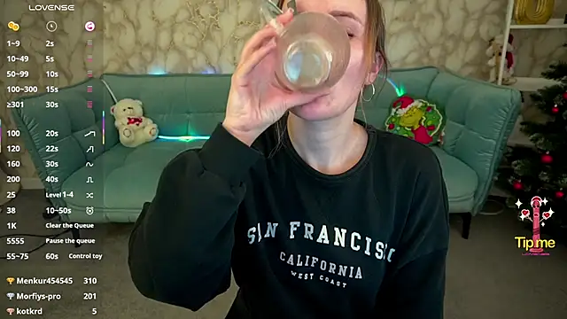 MaribelRiverr_'s cam snapshot