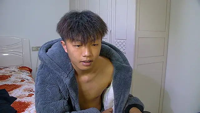 Chocolates-001 live sex cam