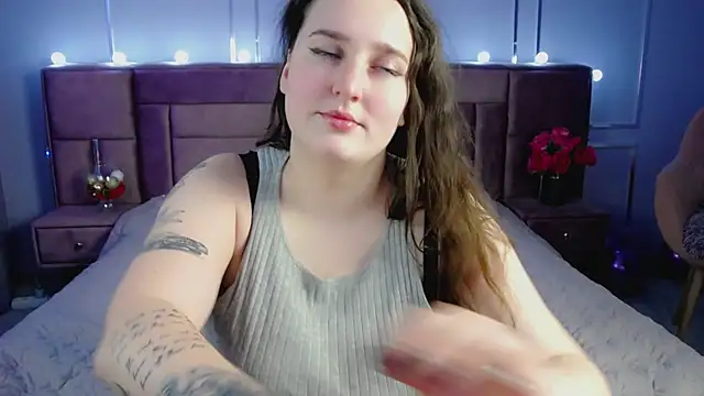 ElisonMinix's cam snapshot