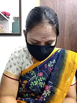 Queen-Neha's cam snapshot