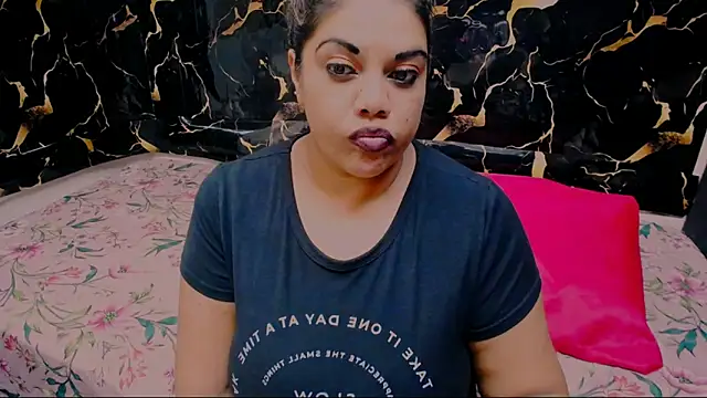 Sexy_menishaxx's cam snapshot