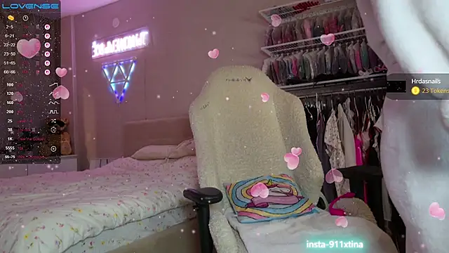 Break-me-Shake-me's cam snapshot