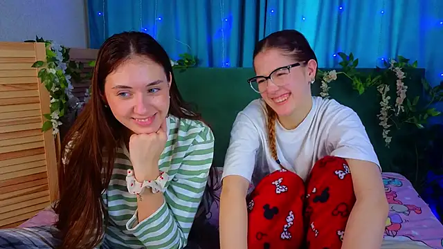 MargaretMorris's cam snapshot