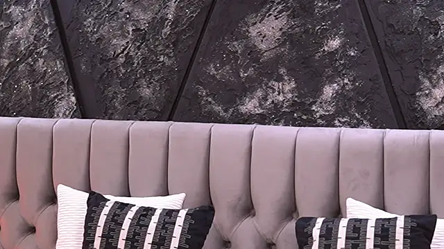 StephieRouse's cam snapshot