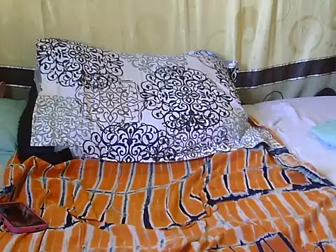 Beautymama's cam snapshot