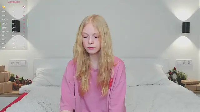 GhisllaineWestler's cam snapshot