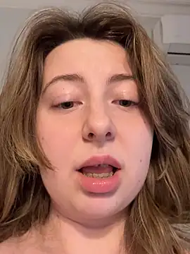 curvyflawless live sex cam