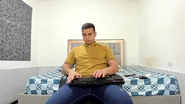 simookeler live sex cam