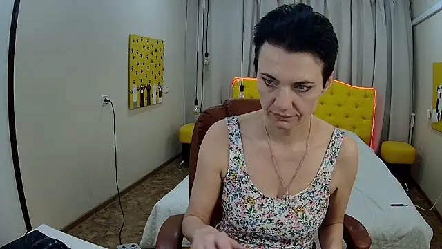 AvaSaturnian's cam snapshot