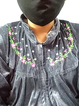 Saishaa's cam snapshot