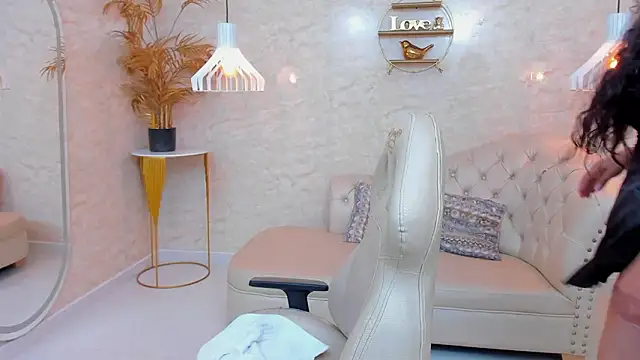 MiaMaturee's cam snapshot