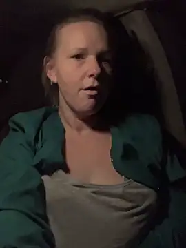 RagingRebecca's cam snapshot