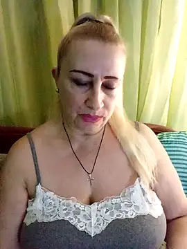 Esenia505's cam snapshot