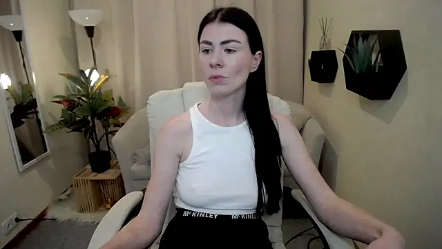 MilaSecret55's cam snapshot