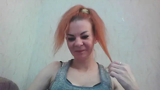 ElluaSmiilee's cam snapshot