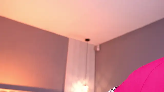 ValeryNova's cam snapshot