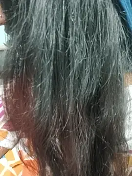 A-L-I-M-A's cam snapshot