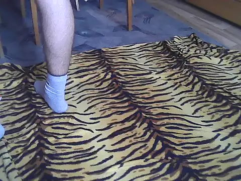 Bnjmn1996 live sex cam