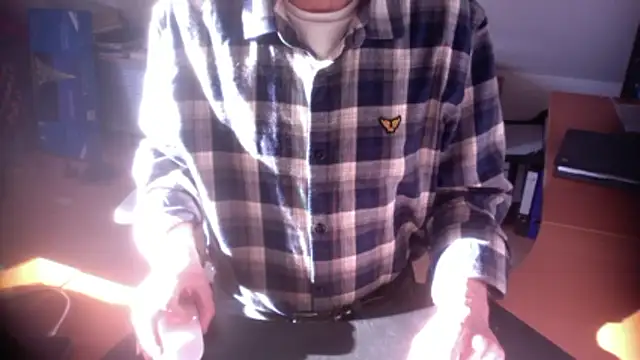 outlaw200's cam snapshot