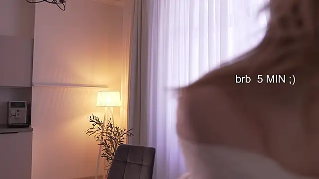 Faster_maci live sex cam