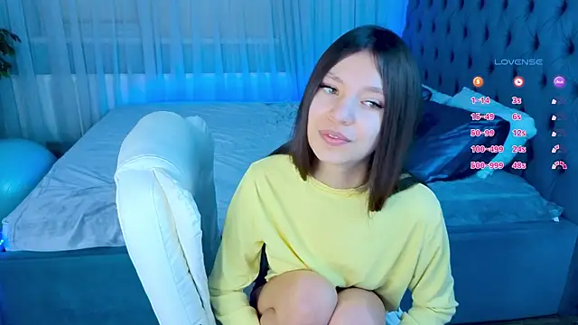 Little__Lunaa's cam snapshot