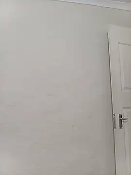 GoldSnowxx23xx_'s cam snapshot