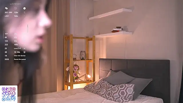 MarvisKuhIo's cam snapshot