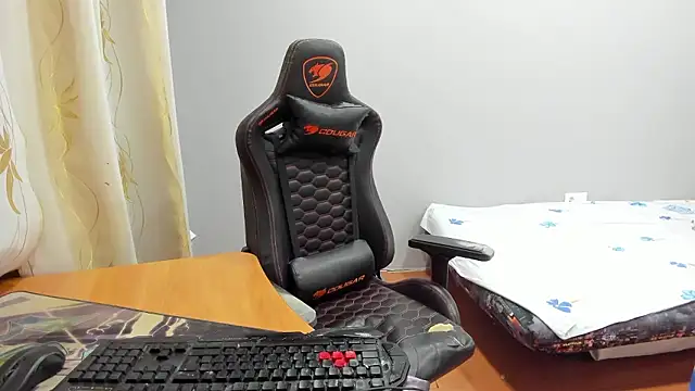 iliaskrislove's cam snapshot