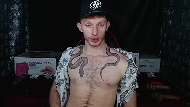 andrewxbi's cam snapshot