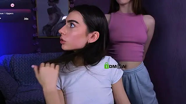 nekky_mouse live sex cam